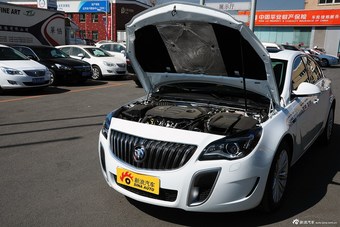 2015款君威2.0T自动GS燃情运动版