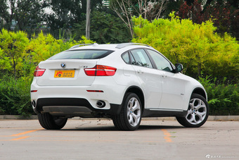 2013款宝马X6 xDrive35i