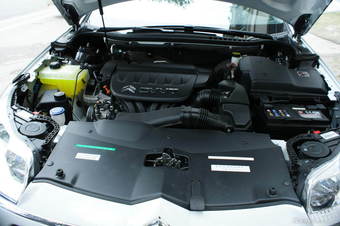 2012款东风雪铁龙C5 2.0L自动尊享型图片