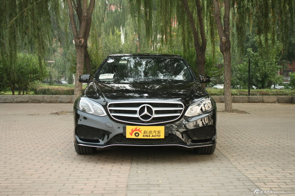 2014款奔驰E 300L运动轿车