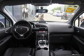 2015款东风标致3008 2.0L自动潮流版图片