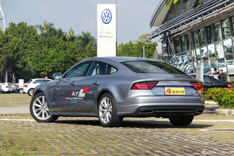 2016款奥迪A7 3.0T自动50TFSI quattro舒适型