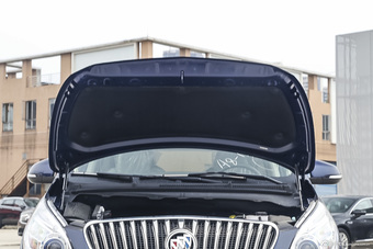 2015款GL8商务车2.4L自动豪华商务尊享版