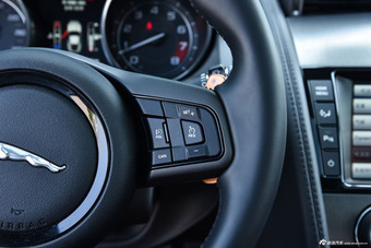 2015款捷豹F-TYPE S 3.0T硬顶COUPE