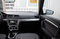 2013款朗行1.6L手动风尚型