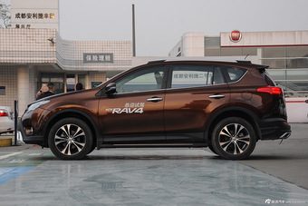 2013款丰田RAV4 2.5L自动尊贵版