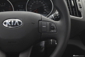 2015款智跑 2.0L手动两驱GLS