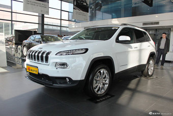 2014款自由光 2.4L自动精锐版图片