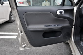 2014款MG3 1.3L手动舒适版图片