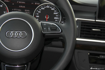 2016款奥迪A7 3.0T自动50TFSI quattro舒适型