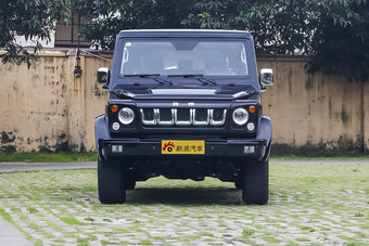 2016年北京BJ80 2.3T手动尊贵版