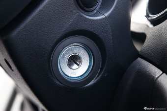 2015款CS35 1.6L自动豪华型国V