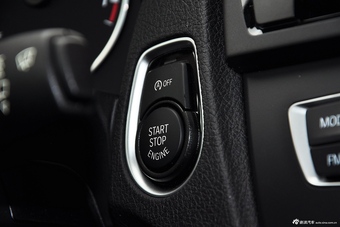 2014款宝马2系220i领先型