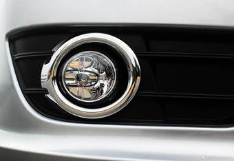 2011款野马F10官方图