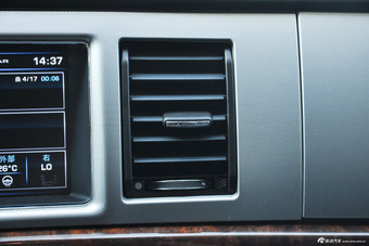 2015款捷豹XF 2.0T 80周年典藏豪华版