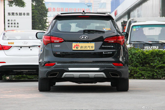 2013款改款全新胜达 2.0T 自动四驱顶级型