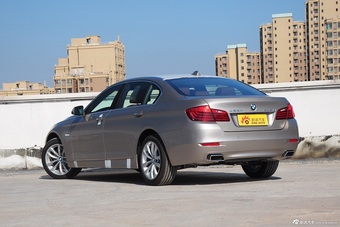 2015款宝马5系525LI领先型