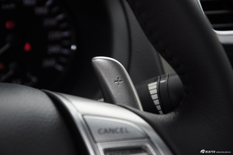 2015款天籁2.5L XL Upper欧冠科技版