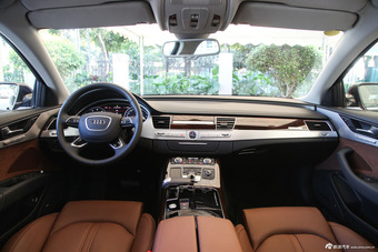 2014款奥迪A8L 3.0T自动45TFSI quattro专享型图片