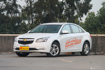 2015款科鲁兹1.5L自动经典SE AT