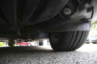 2015款奔驰C级C200L 2.0T自动运动版