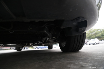 2015款逸动1.6L手动尊贵型国5