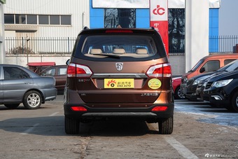 2015款宝骏730 1.8L手动舒适型