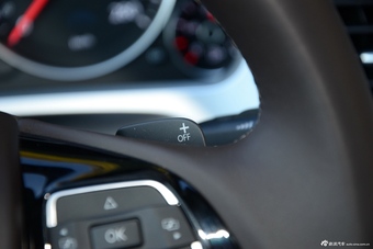 2016款途锐3.0T自动R-Line