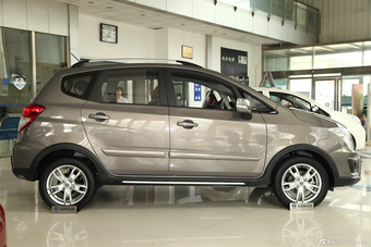 2014款长安CX20 1.4L手动运动版