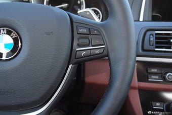 2015款宝马5系525LI领先型