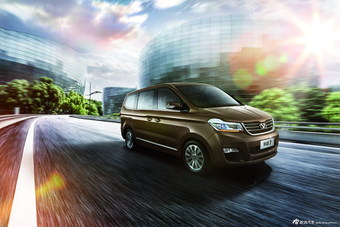 2014款华颂7官方图