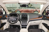 2016款林肯MKC 2.0T自动四驱尊耀版