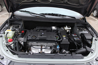 2013款风神S30 1.6L CNG手动双燃料型图片