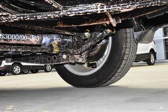 2016款北汽幻速H3F 1.5L手动豪华型7座