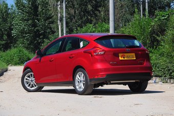 2015款福克斯两厢1.6L自动风尚型
