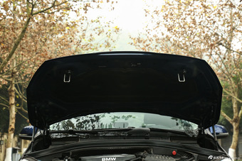 2015款宝马2系Active Tourer 218i 1.5T自动运动设计套件