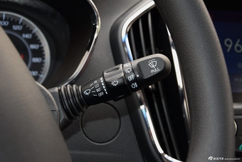 2016款宝骏560 1.8L手动精英型