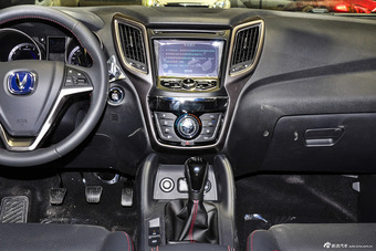 2016款长安CS75 2.0L手动领先型国5