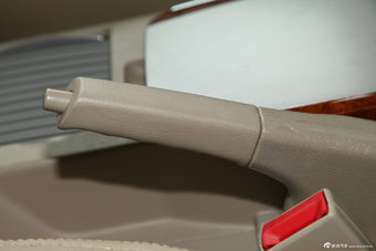 2011款阁瑞斯尊领2.4L旗舰版