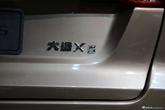 2015上海车展：众泰大迈X5