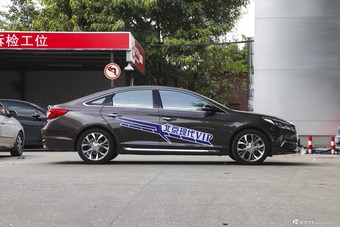 2015款索纳塔九 1.6T自动 DLX尊贵型