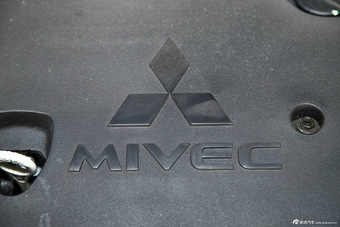 2013款风迪思1.8L旗舰型CVT