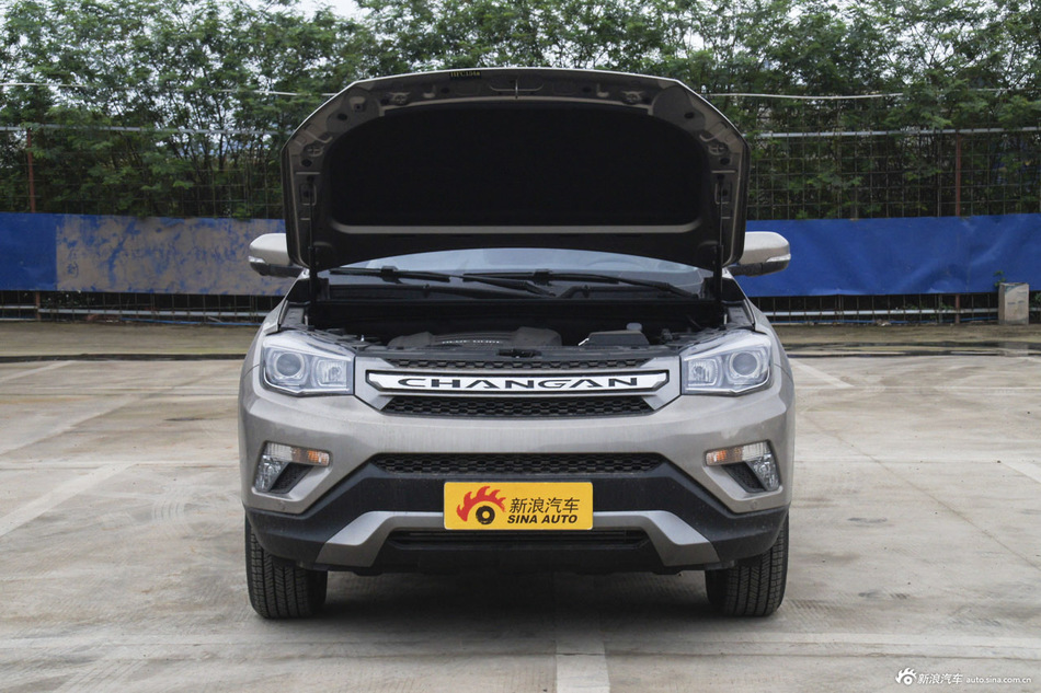 2016款CS75 1.8T 自动尊贵版国4