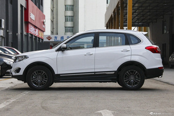 2015款瑞虎5 2.0L手动家享版