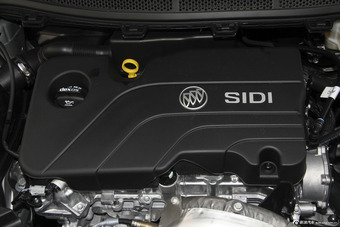 2015款威朗1.5L自动进取型15S