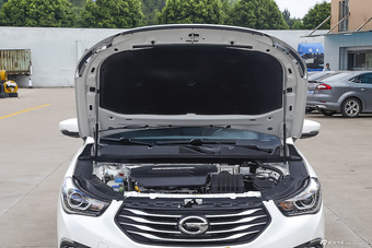 2016款传祺GA6 1.5T自动豪华版235T