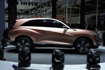 讴歌概念车SUV-X