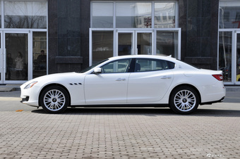 2013款玛莎拉蒂总裁到店实拍