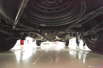 2011款金杯海狮2.0L豪华型