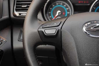 2014款陆风X5 2.0T自动创领版